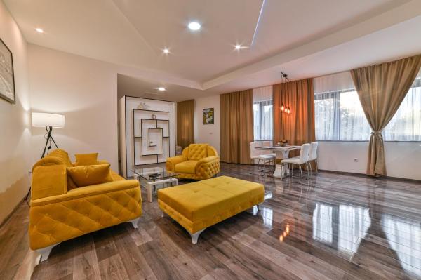 A la foto es mostra l'objecte Royal Residence Deluxe Apartments situat a la ciutat de Bihac.