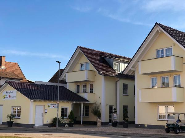 На фото показан объект Apartment - Pension Marianna, расположенный в городе Руст.