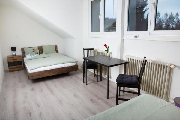 Na zdjęciu widoczny jest obiekt RUSTICO INN- Vintage Simple Rooms and Easy Parking direkt bei der OLMA nahe HSG und Spital położony w mieście Wittenbach.