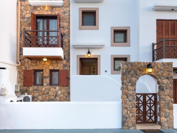 Nice Holiday Home In Charaki Near The Beach - Rodas