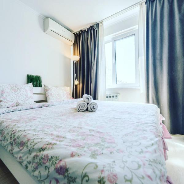 1 room 50m2 center of Obolon metro station minska, Kiew