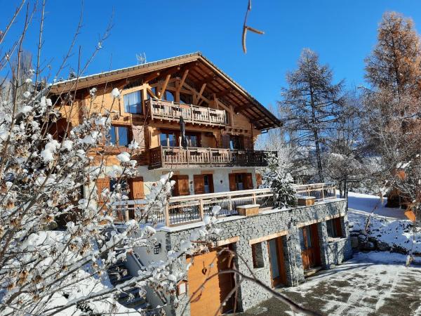 Στη φωτογραφία φαίνεται το αντικείμενο Chalet Le Paradou που βρίσκεται στην πόλη Valezan.