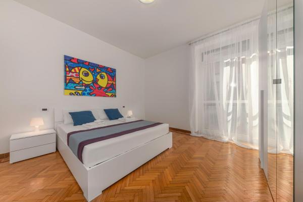 Casa da Suite Inventa, Milan