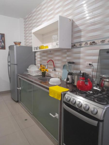 A la foto es mostra l'objecte Cozy Whole Apartment situat a la ciutat de Lima.