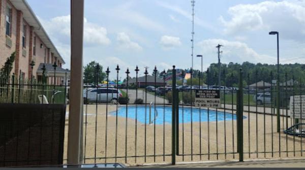 A la foto es mostra l'objecte COLLINS INN & SUITES situat a la ciutat de Collins.
