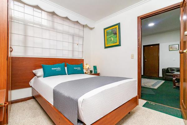Hotel Americano - Torre Colpatria - Bogota