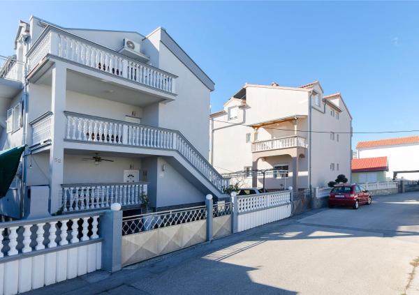 A la foto es mostra l'objecte Apartments Ria Vodice situat a la ciutat de Vodice.