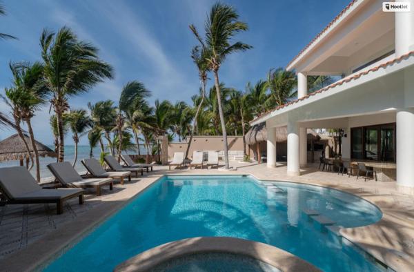 La photo montre l'objet Mansion Villa in Soliman Bay for 34 guests! situé dans la ville de Tulum.