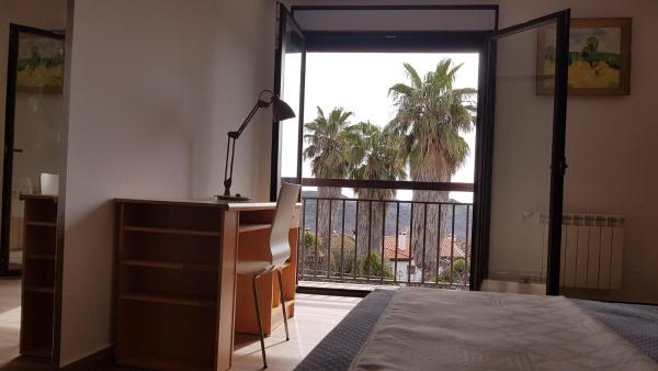 A la foto es mostra l'objecte Apartamentos Las Huertas situat a la ciutat de Villamiel.