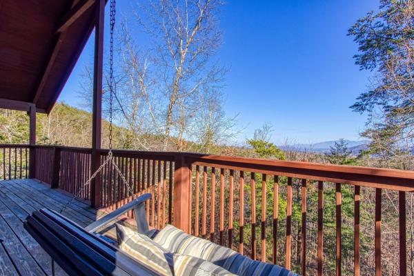 A la foto es mostra l'objecte Morning Glory situat a la ciutat de Sevierville.