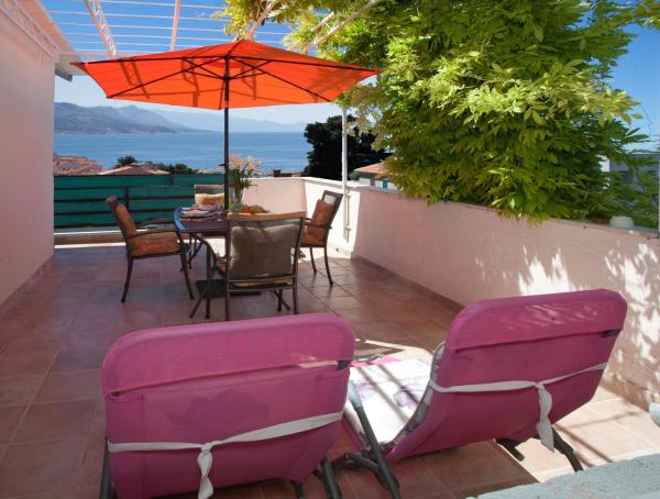 Apartments Beautiful Sandy Beach - Split