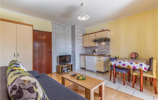 One-bedroom Apartment In Medulin - Medulin