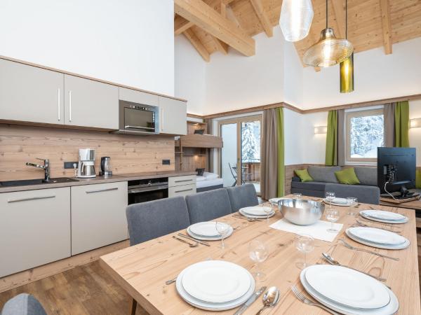 Chalet in Saalbach near Ski Liftの写真3
