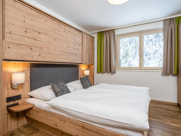 Chalet in Saalbach near Ski Liftの写真4