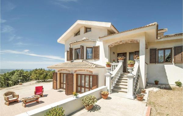 Na foto é possível ver o objeto Villa Anna localizado na cidade de Monte Marzeddu.