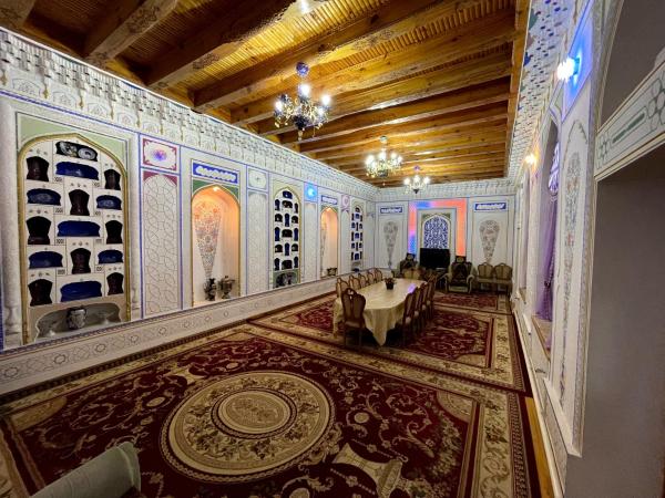 Nella foto è visibile l'oggetto Shukrona Guest house situato nella città di Bukhara.