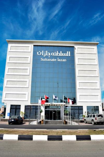 På billedet ses objektet فندق السلطنة جازان -Alsltanah Jazan Hotel beliggende i byen Jizan.
