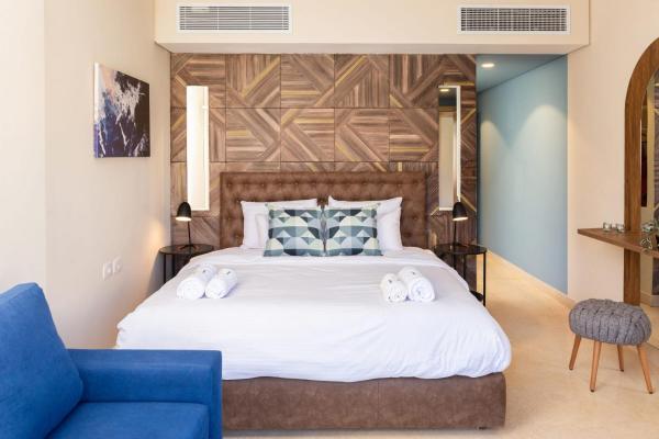 A la foto es mostra l'objecte Elegant & Edgy 2 BR w Beach & Pool Mangroovy situat a la ciutat de Hurghada.