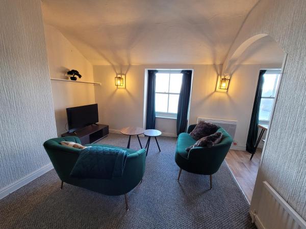 Seaside Ground Floor Flat Wifi & Free Parking - Scarborough