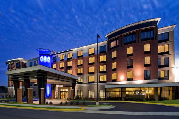 På billedet ses objektet Hotel Indigo Atlanta Airport College Park by IHG beliggende i byen Atlanta.