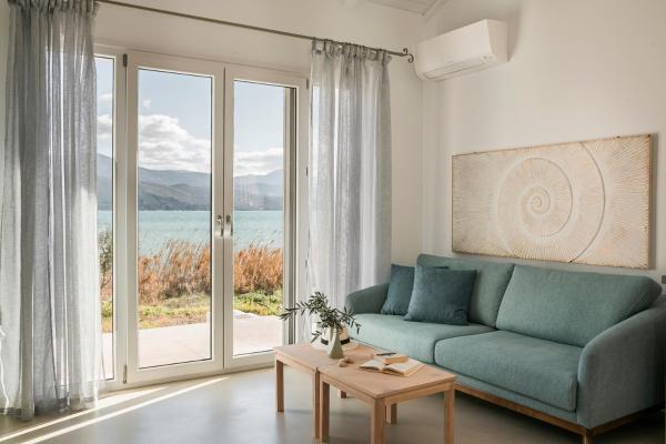 Apollonides Seafront Villa 2 Melete - Кефалиния