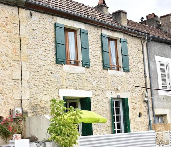 A la foto es mostra l'objecte Beautiful 2-Bed Cottage in Le Bugue situat a la ciutat de Le Bugue.