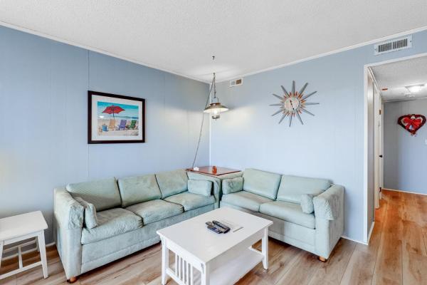 En la foto se muestra el objeto Cedar Shores --- 30142 Cedar Shores Rd #E144 ubicado en la ciudad de Ocean View.