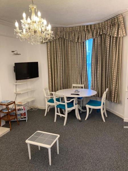Na fotografii je vidět objekt Abingdon Owner Apartment 19 nacházející se ve městě Ryde.