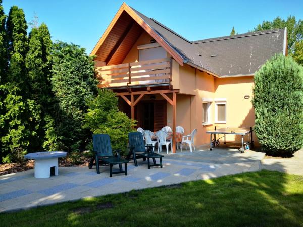 A la foto es mostra l'objecte Holiday Home Hajnal by Interhome situat a la ciutat de Fonyód.