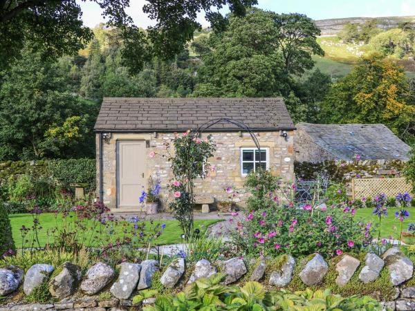 A la foto es mostra l'objecte The Bothy situat a la ciutat de Arncliffe.