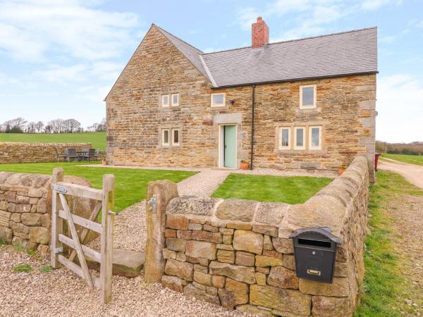 照片显示了位于Clay Cross市的Woodthorpe Cruck Cottage物件。
