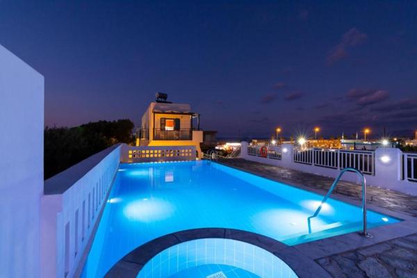 A la foto es mostra l'objecte Okirroi Villas Chersonissos situat a la ciutat de Hersonissos.