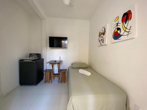 På billedet ses objektet Kalug - Suíte individual com WI-FI 200mbps em condomínio fechado na Praia do sul beliggende i byen Ilhéus.