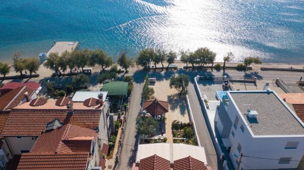 写真にはヴォディツェ市にあるApartments Ivanka on the beachが写っています。