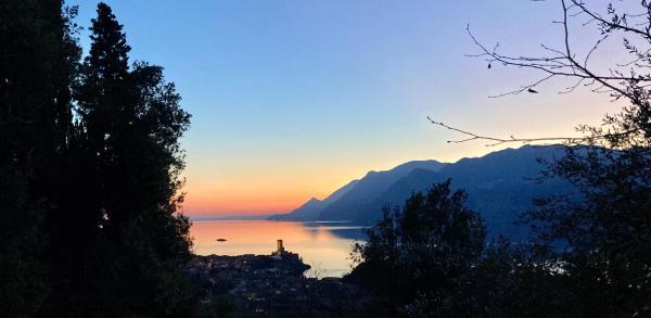 På bildet vises objektet Bikeapartments Appartamenti Laura & Jasmin som ligger i byen Malcesine.