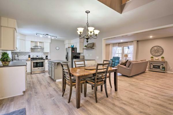 Na zdjęciu widoczny jest obiekt Hilltop Home Inside of Apple Valley! położony w mieście Walhonding.