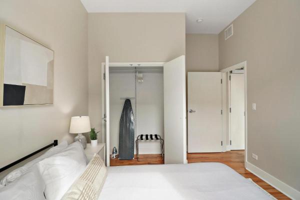 Foto 9: Splendid & Fully Furnished 1BR Apartment - Broadway 204 rep