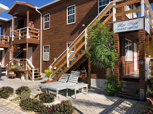 Blue Wave Guest House, Caye Caulker
