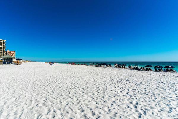 Foto 6: Augusta 552 - Sand Dollar Links