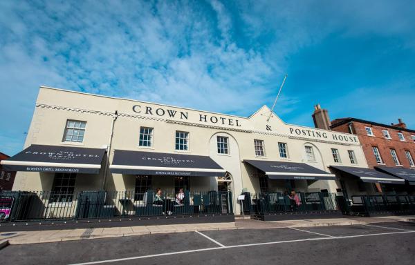 Na fotografii je vidět objekt The Crown Hotel Bawtry-Doncaster nacházející se ve městě Bircotes.