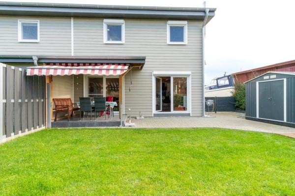 På bilden syns objektet Ferienhaus-Marinaperle-am-Kai-29a som ligger i staden Großenbrode.