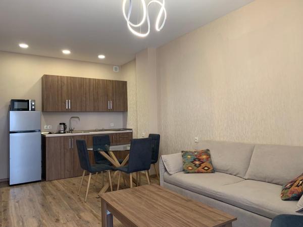 A la foto es mostra l'objecte Bakuriani Crystal Resort situat a la ciutat de Bakuriani.