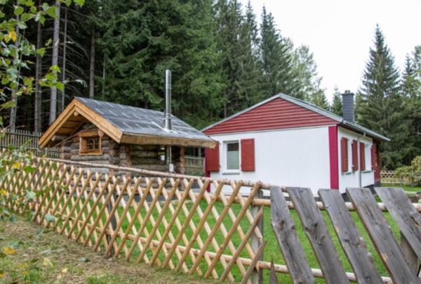 Erzgebirgsidyll Breitenbrunn - Waldhaus - Allemagne
