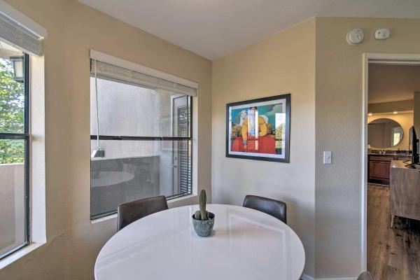 Foto 7: Pool, Golf Course View: Scottsdale Condo