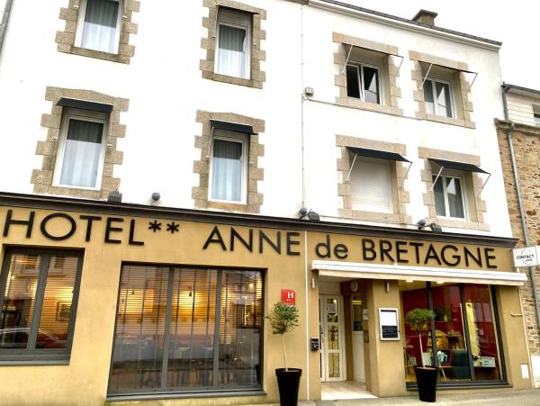 På billedet ses objektet Anne De Bretagne beliggende i byen Vannes.