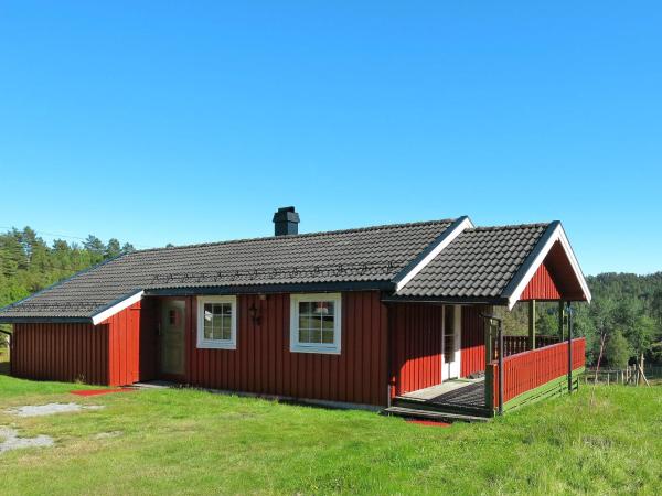 Na zdjęciu widoczny jest obiekt Chalet Espetveit by Interhome położony w mieście Iveland.