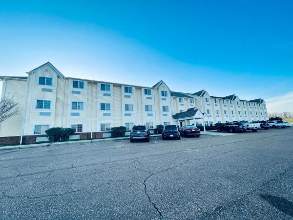 Nella foto è visibile l'oggetto WELCOME INN & SUITES situato nella città di Tunica.