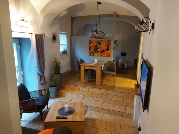 A la foto es mostra l'objecte Apartament Przy Ratuszu situat a la ciutat de Boguszów-Gorce.