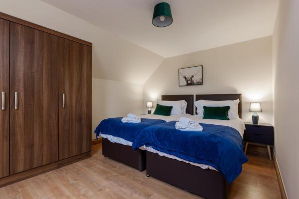 Kuva 7: Albert - 5 Bedrooms Sleeps 11 Parking Wi-Fi Contractors