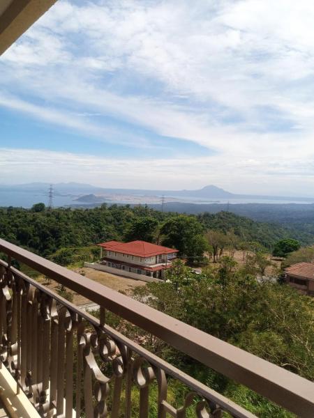 A la foto es mostra l'objecte Splendido Tagaytay Taal Lake Staycation Free Parking No Free Pool No Pet situat a la ciutat de Cagayuan.